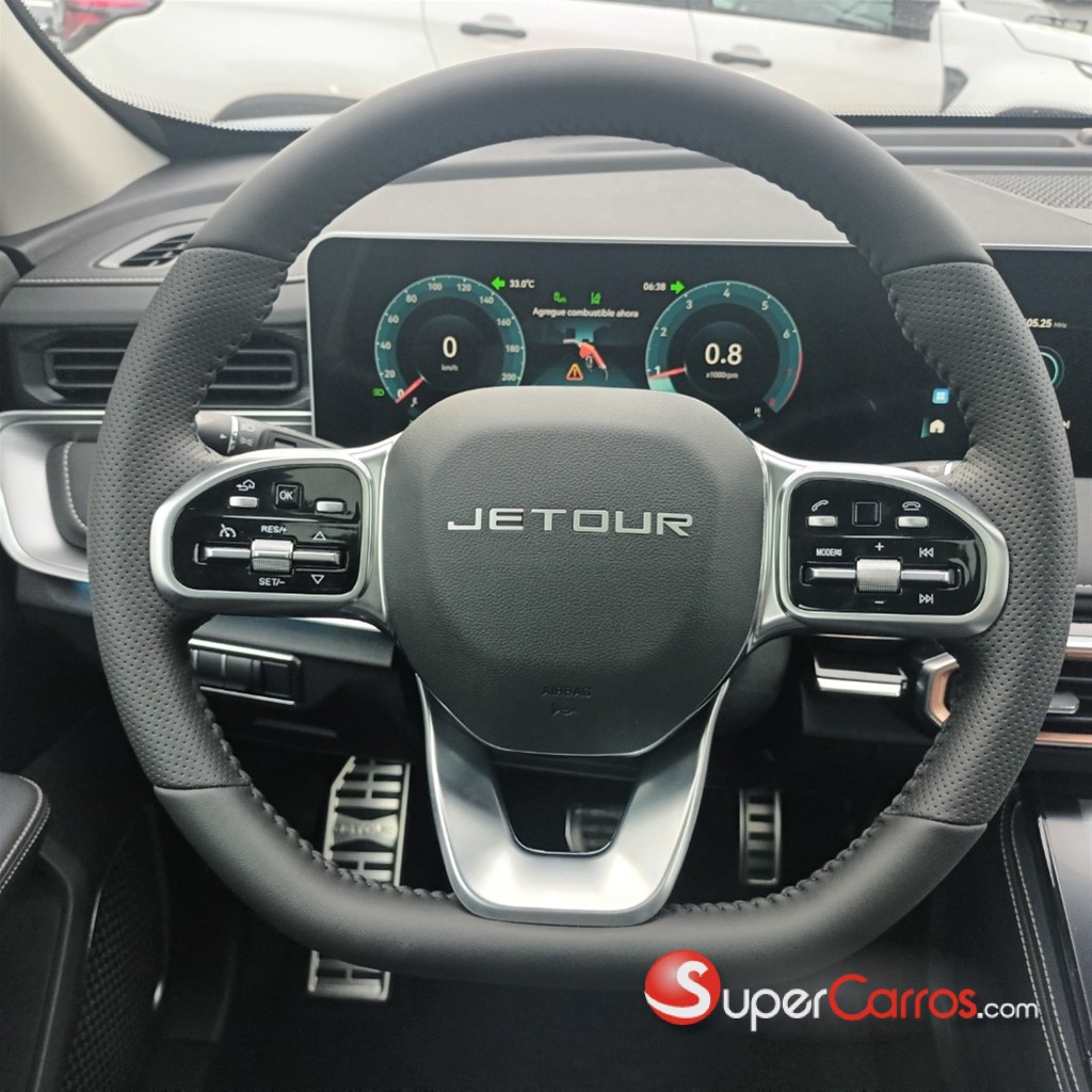 2027 Jetour X70 PLUS — foto 9 / 12