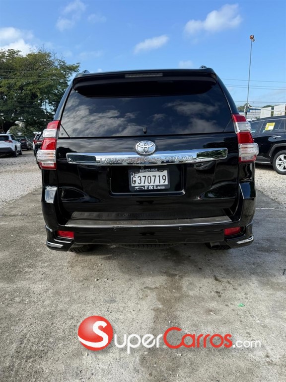 2017 Toyota Land Cruiser Prado VXL — foto 3 / 12