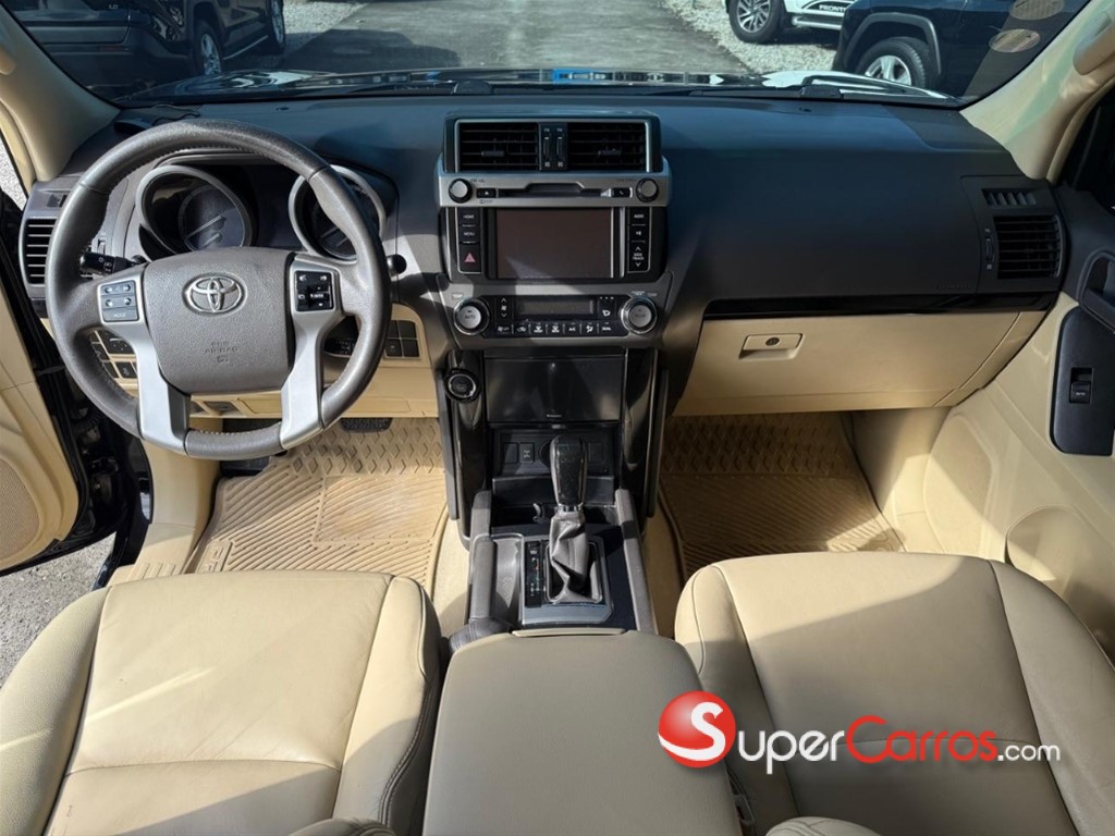 2017 Toyota Land Cruiser Prado VXL — foto 8 / 12