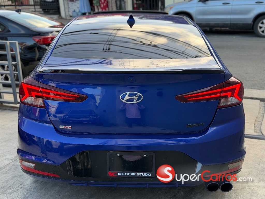 2020 Hyundai Elantra Sport — foto 5 / 12