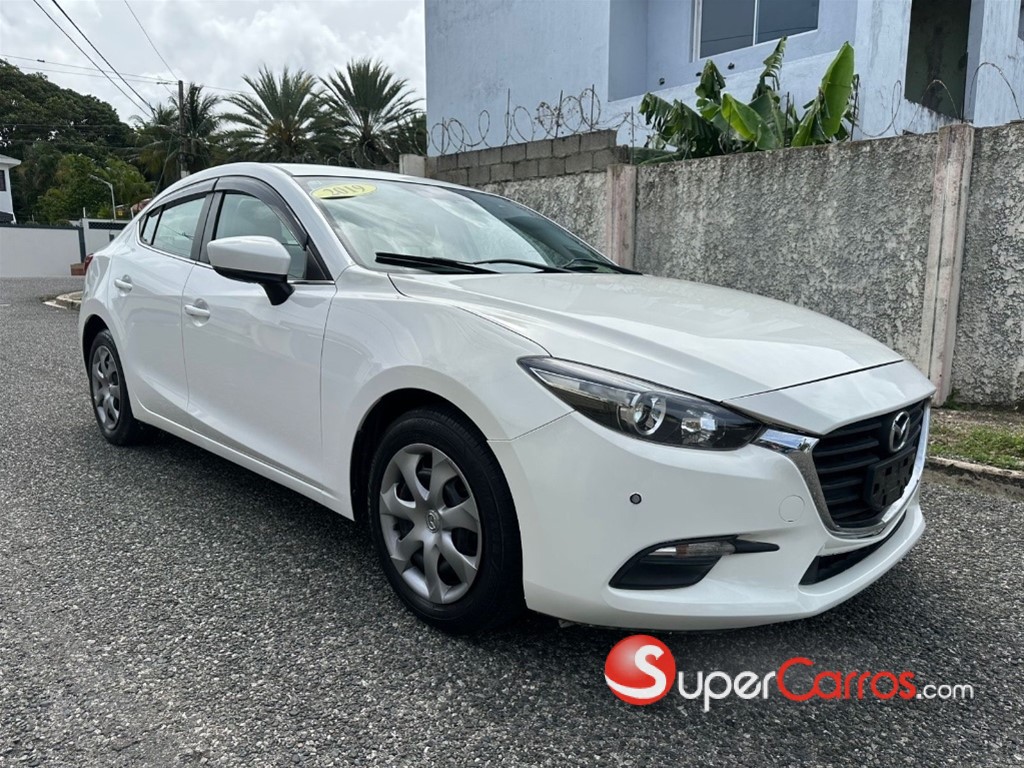 2019 Mazda Axela