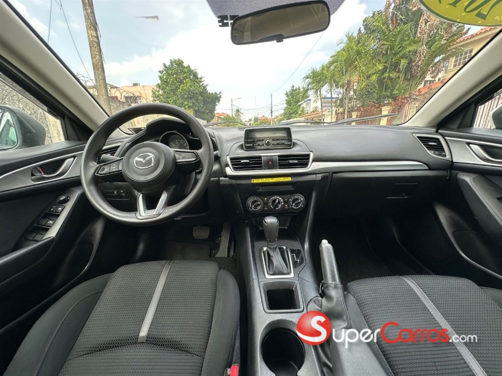 2019 Mazda Axela — foto 7 / 12