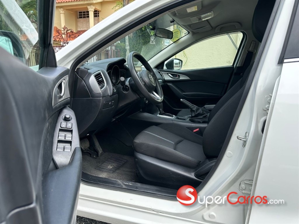 2019 Mazda Axela — foto 8 / 12
