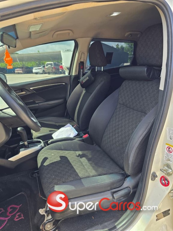 2014 Honda Fit — foto 8 / 8