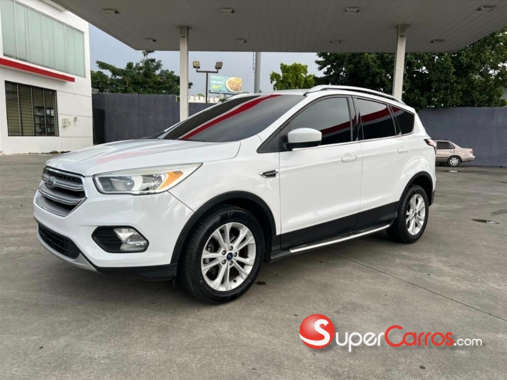 2017 Ford Escape — foto 9 / 9