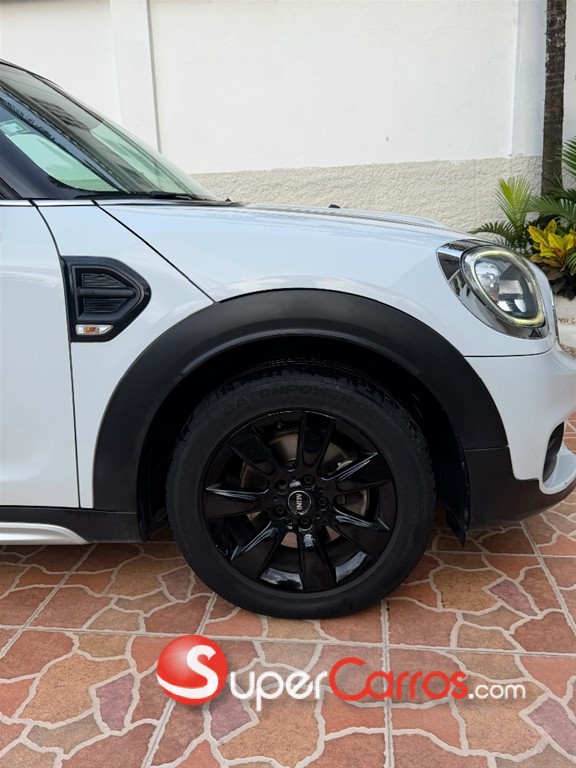 2020 Mini Cooper Countryman John Cooper Works — foto 7 / 10