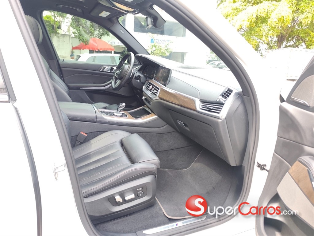 2020 BMW X 5 SDRIVE 40i — foto 9 / 12