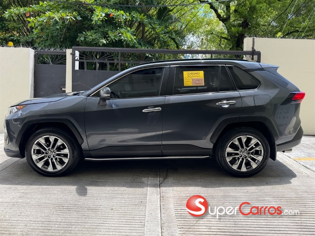 2020 Toyota RAV4 Limited — foto 3 / 10