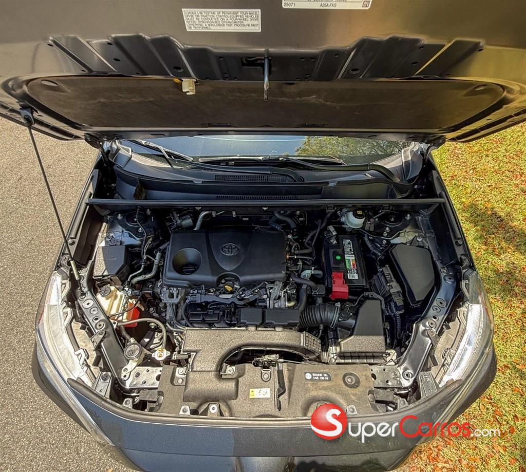 2020 Toyota RAV4 Limited — foto 10 / 10