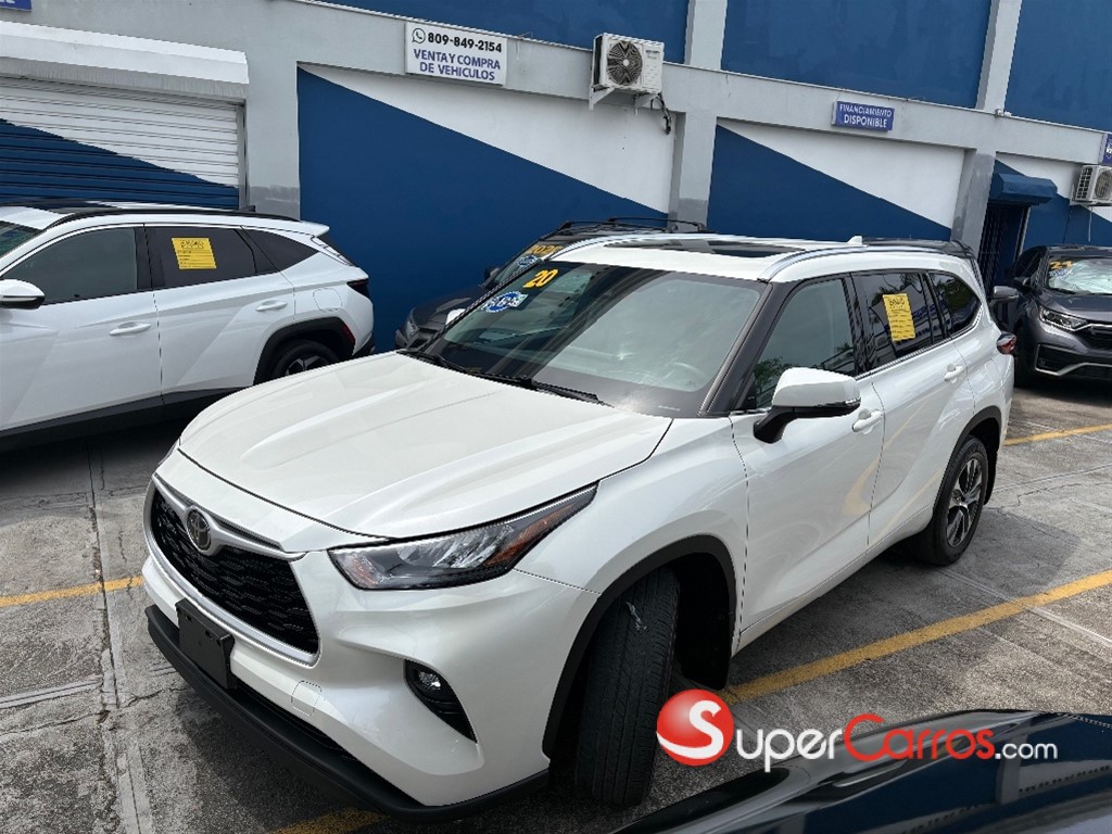 2020 Toyota Highlander XLE — foto 3 / 10