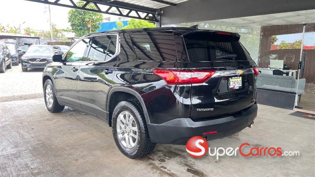 2019 Chevrolet Traverse LS — foto 4 / 10