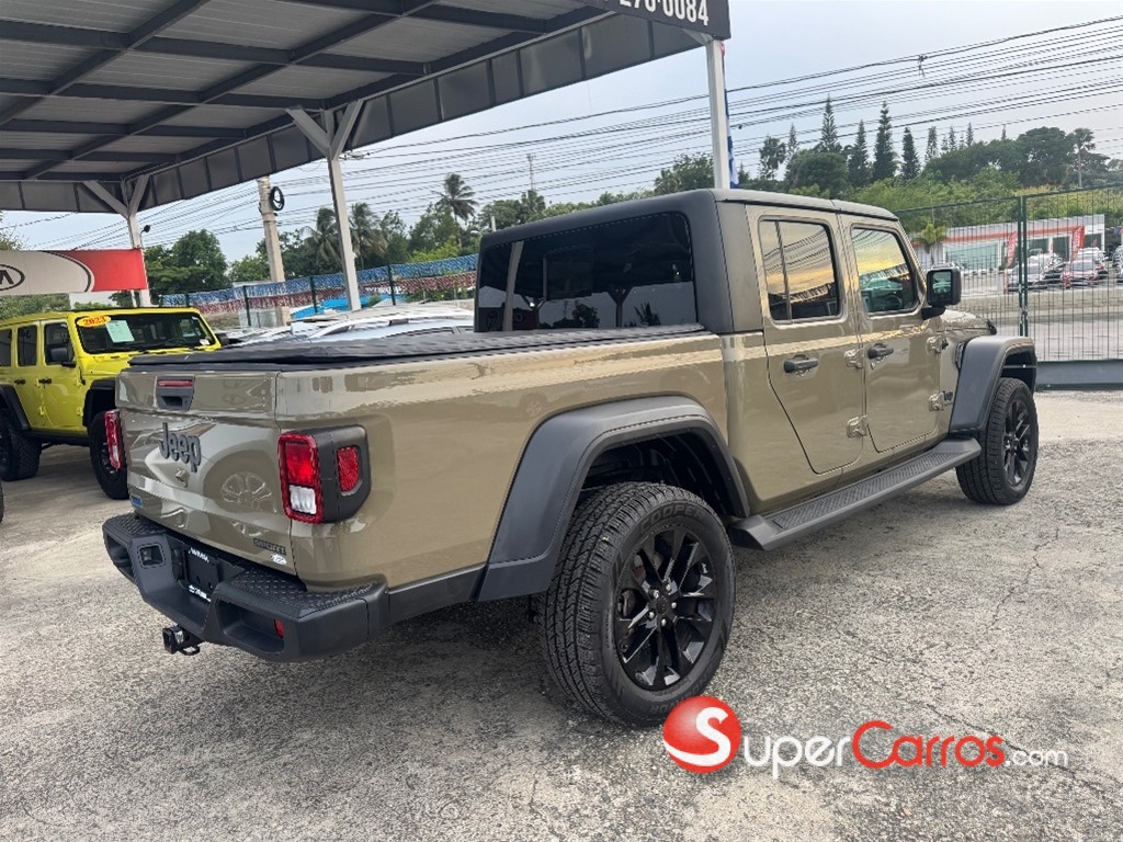2020 Jeep Gladiator Sport — foto 2 / 12