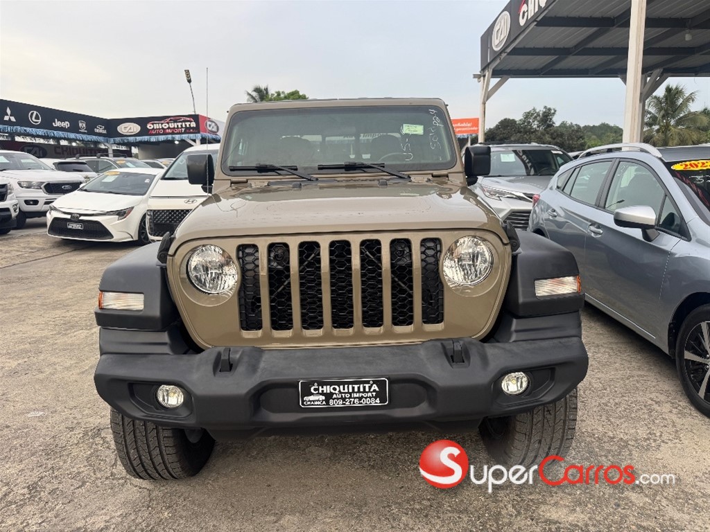 2020 Jeep Gladiator Sport — foto 3 / 12