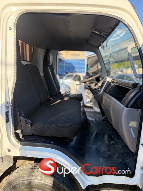 2020 Mitsubishi Motors Canter Fuso — foto 10 / 12