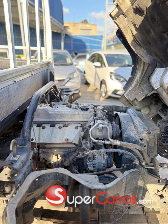 2020 Mitsubishi Motors Canter Fuso — foto 11 / 12