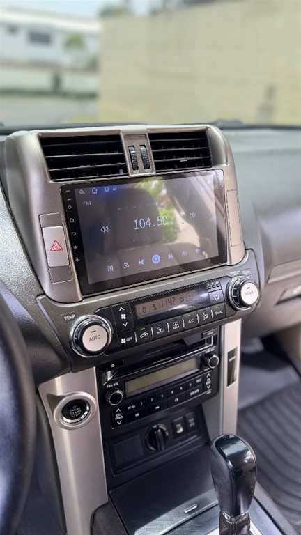 2011 Toyota Land Cruiser Prado VX — foto 11 / 12