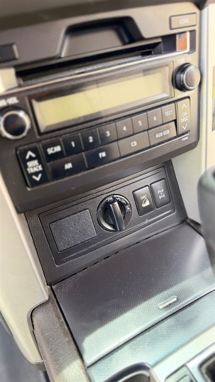 2011 Toyota Land Cruiser Prado VX — foto 12 / 12
