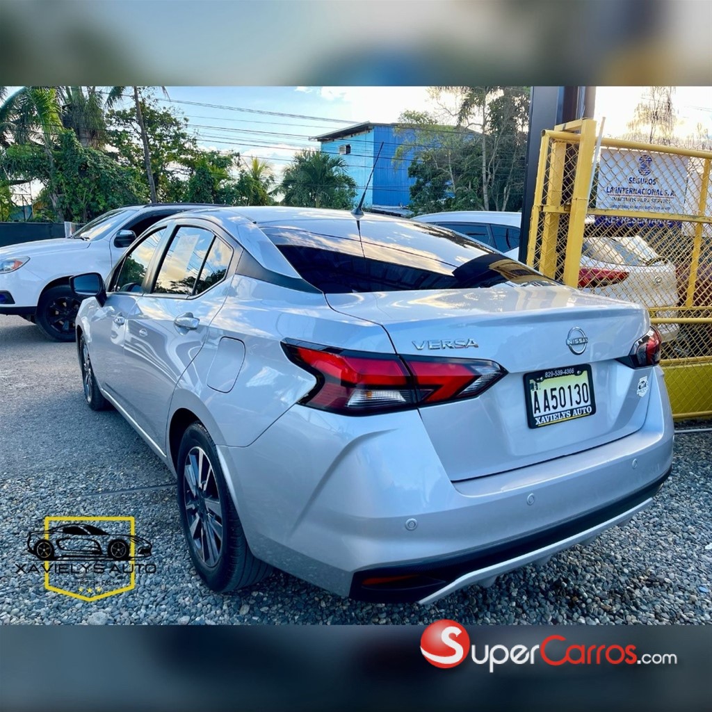 2024 Nissan Versa Advance — foto 4 / 11