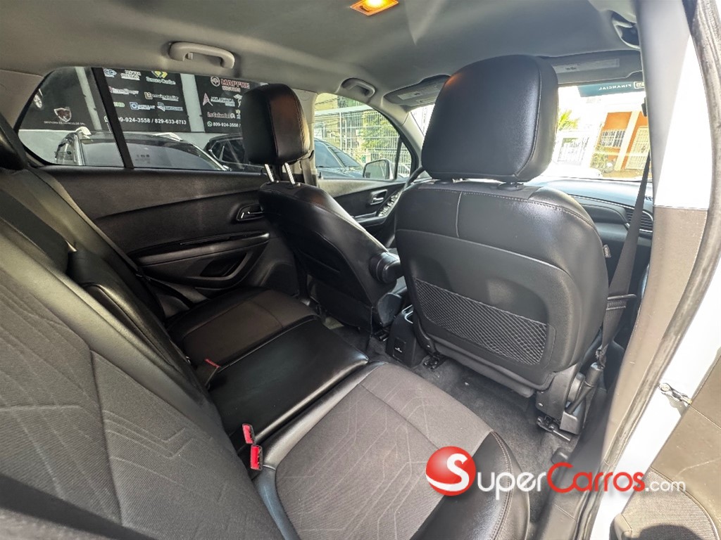 2020 Chevrolet Trax LT — foto 8 / 10
