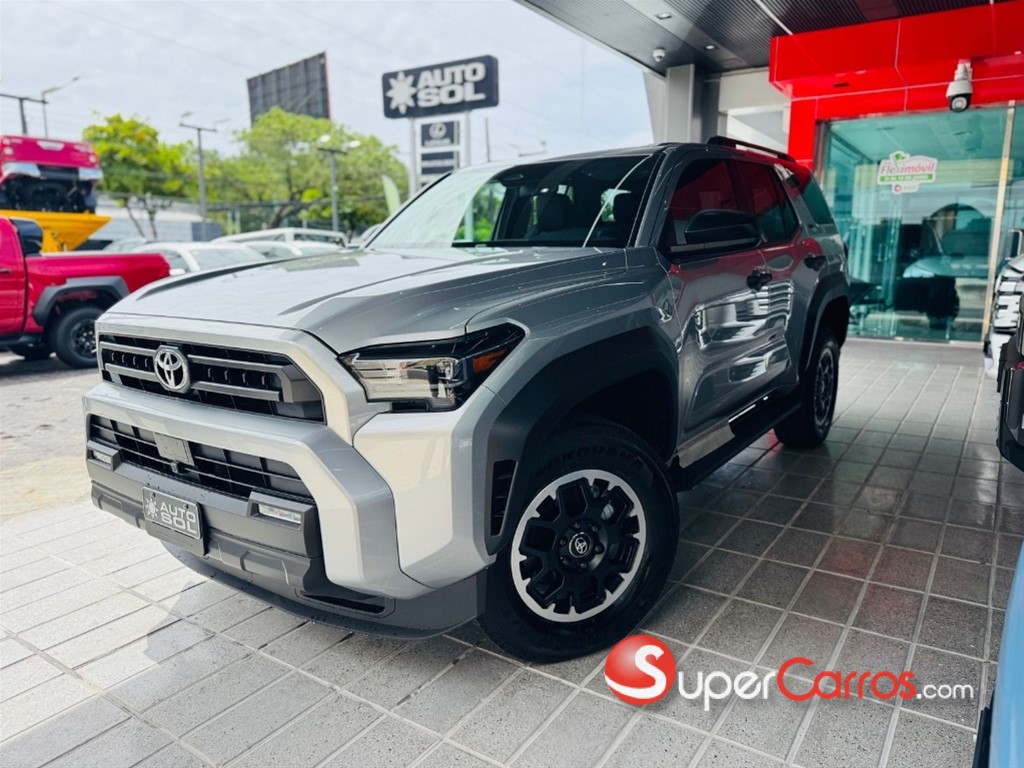 2026 Toyota 4 Runner SR5