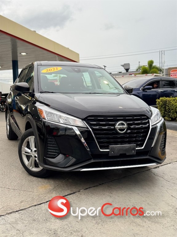 2022 Nissan Kicks — foto 2 / 10