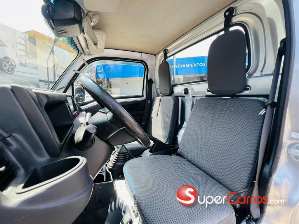 2020 Daihatsu Hijet — foto 7 / 11