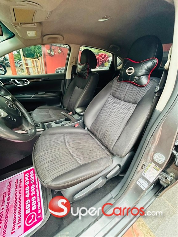 2016 Nissan Sentra SV — foto 4 / 11
