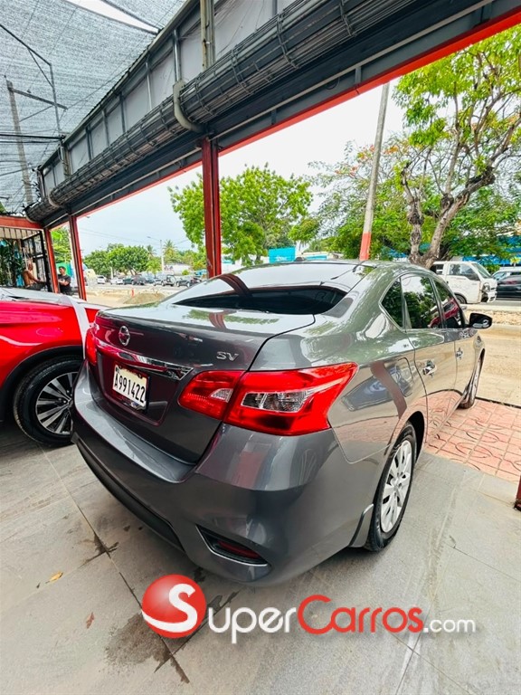 2016 Nissan Sentra SV — foto 6 / 11