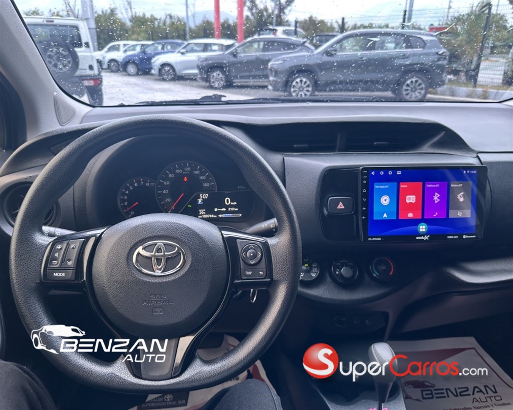 2019 Toyota VITZ — foto 10 / 10