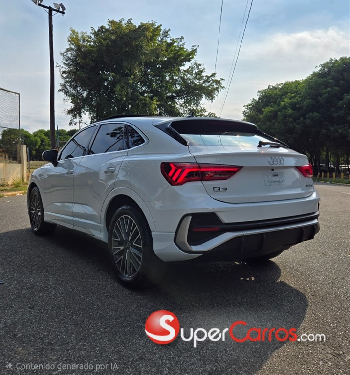 2022 Audi Q3 S Line — foto 5 / 12