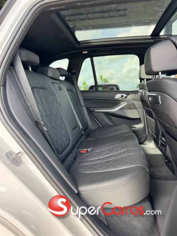 2024 BMW X 5 XDRIVE 40i — foto 7 / 11