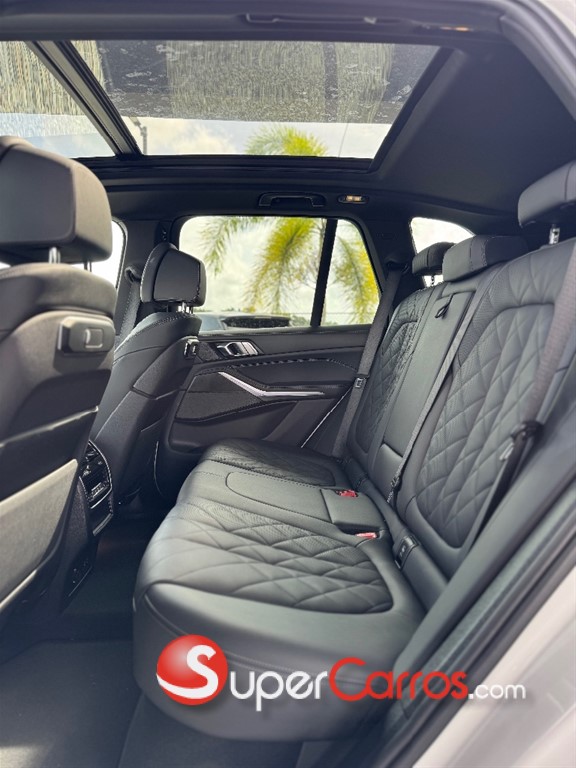2024 BMW X 5 XDRIVE 40i — foto 9 / 11