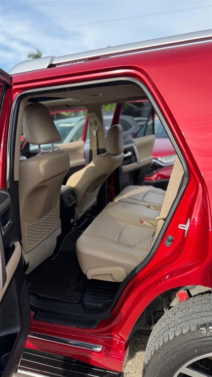 2021 Toyota 4 Runner Limited — foto 5 / 10