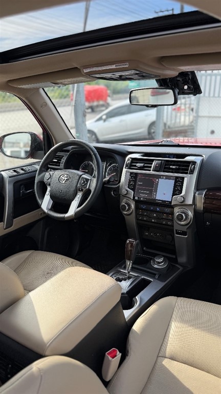2021 Toyota 4 Runner Limited — foto 7 / 10