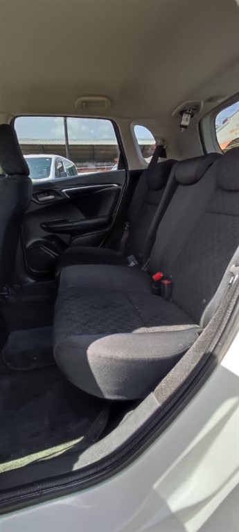 2020 Honda Fit — foto 7 / 11