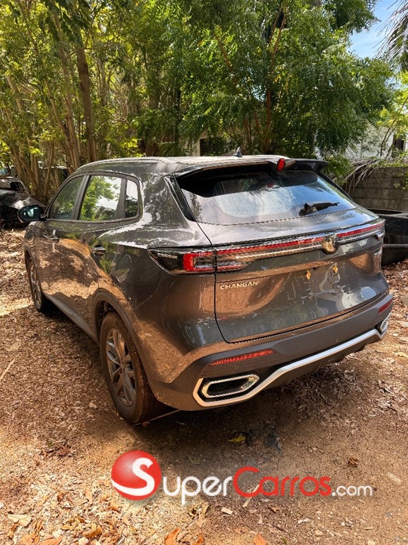 2027 Changan CS 55 Plus — foto 4 / 6