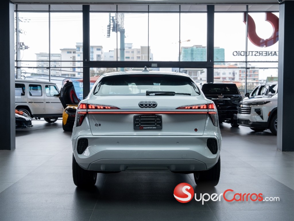 2026 Audi Q3 SportBack — foto 6 / 9