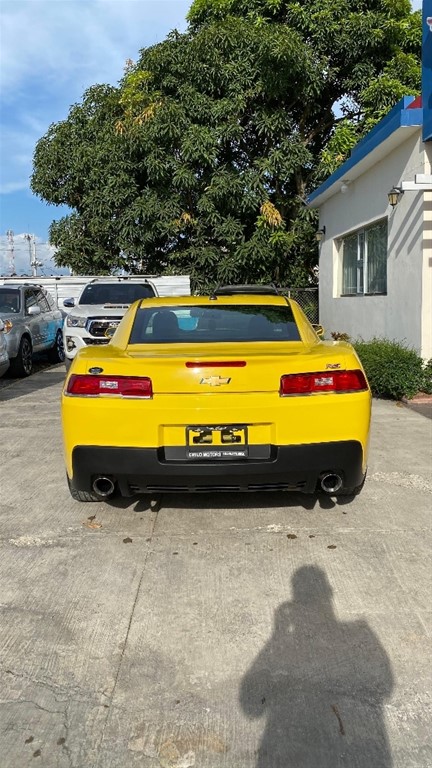 2015 Chevrolet Camaro — foto 2 / 12