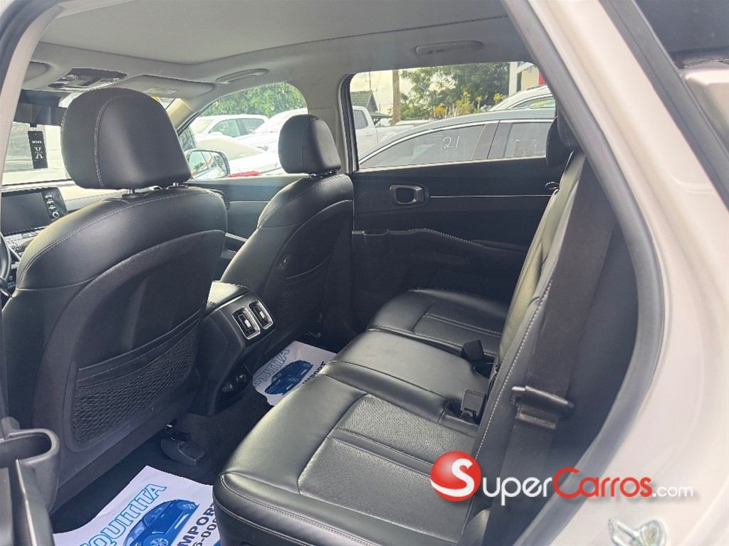 2021 Kia Sorento S — foto 6 / 10
