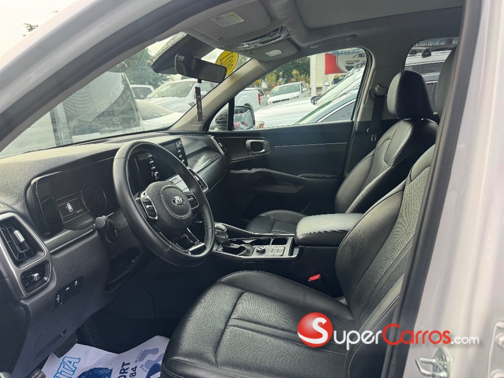 2021 Kia Sorento S — foto 8 / 10