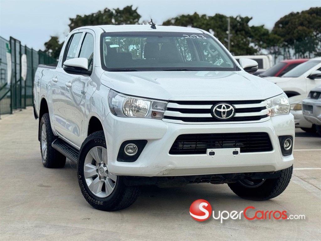 2023 Toyota Hilux 2.4 — foto 2 / 12