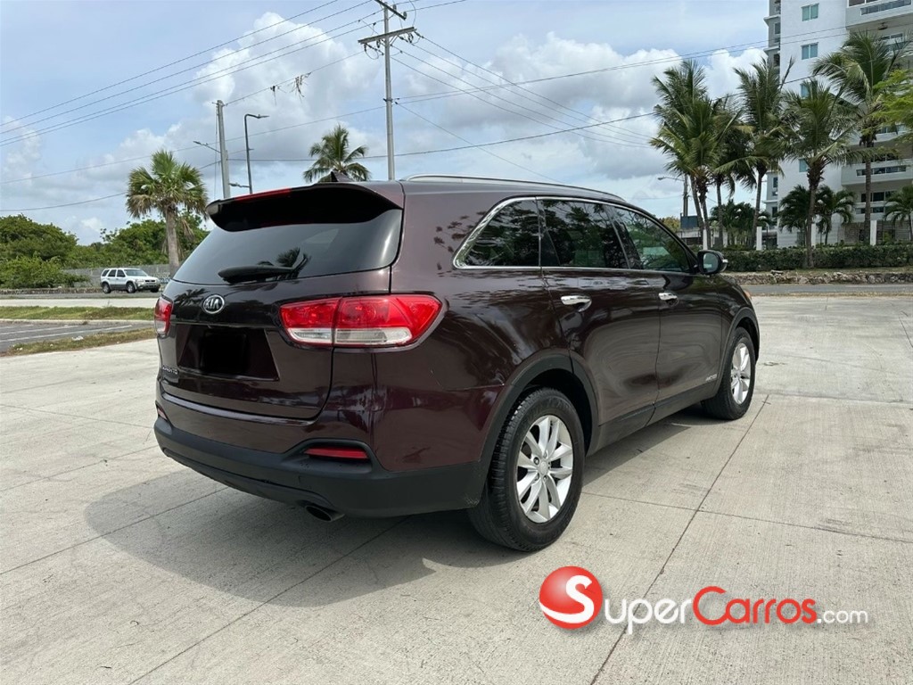 2016 Kia Sorento LX — foto 5 / 12