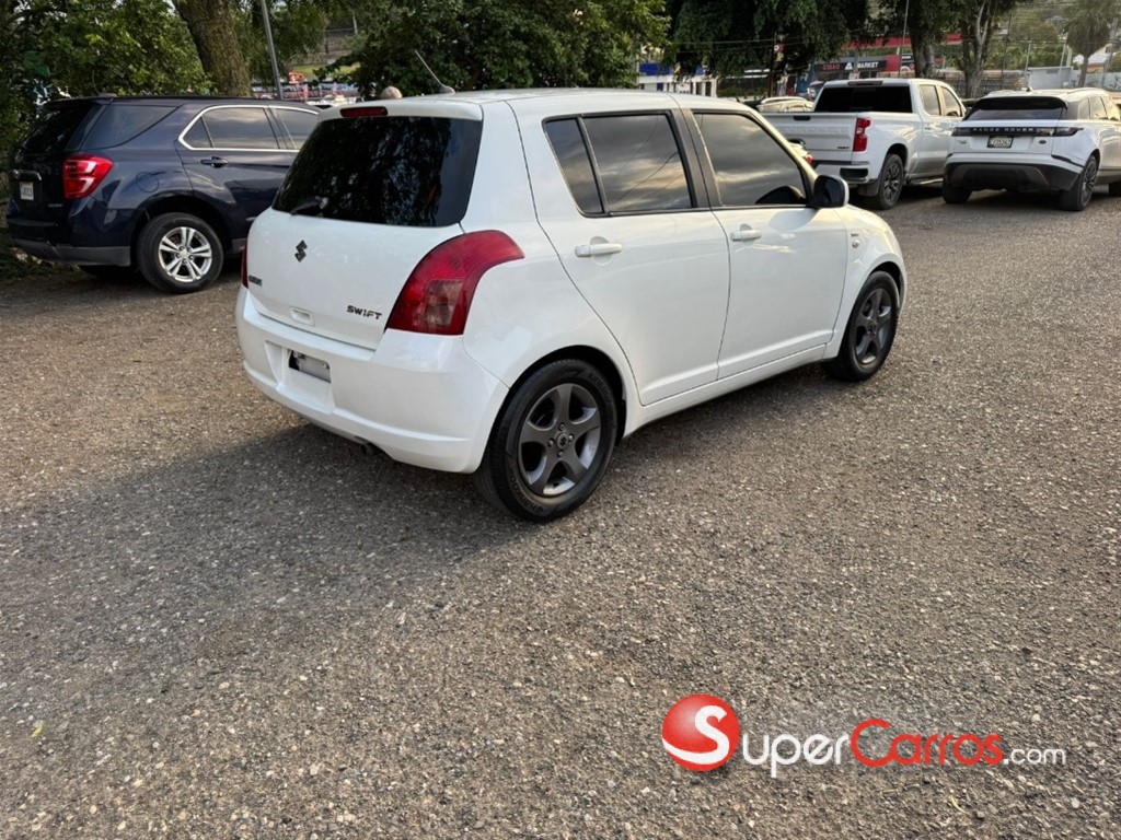 2007 Suzuki Swift — foto 3 / 7