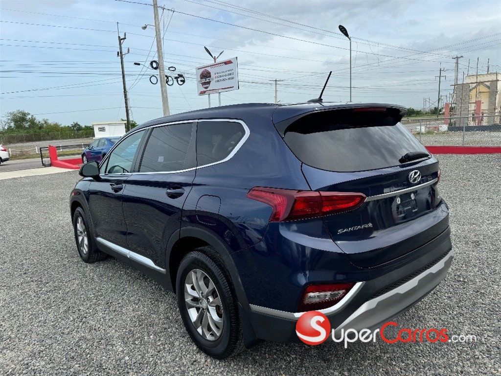 2020 Hyundai Santa Fe SE — foto 5 / 10