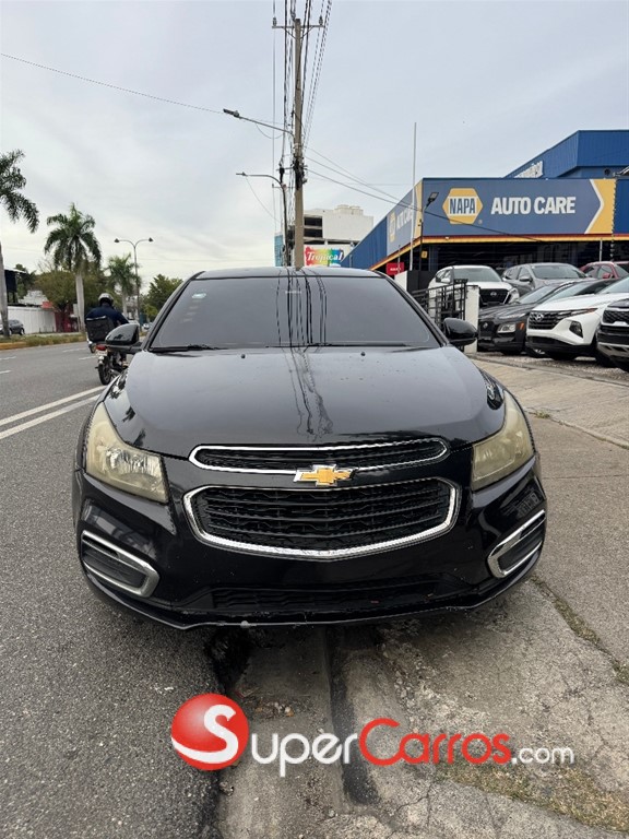 2016 Chevrolet Cruze RS — foto 2 / 8