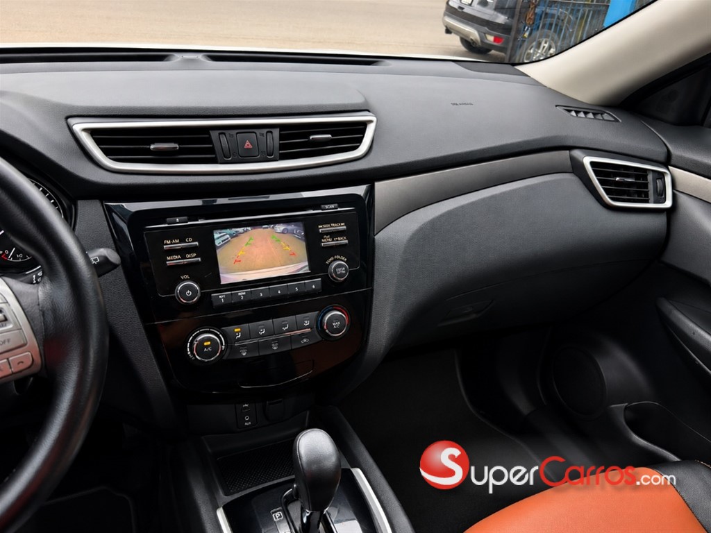 2015 Nissan X-Trail — foto 12 / 12