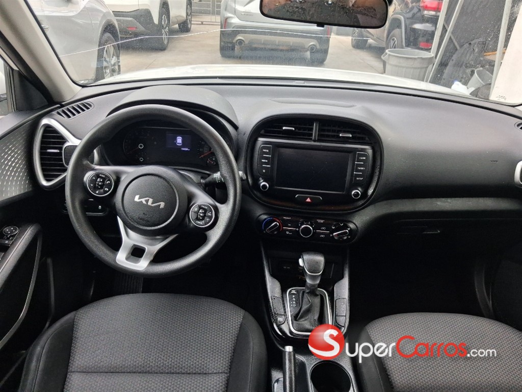 2022 Kia Soul LX — foto 6 / 11