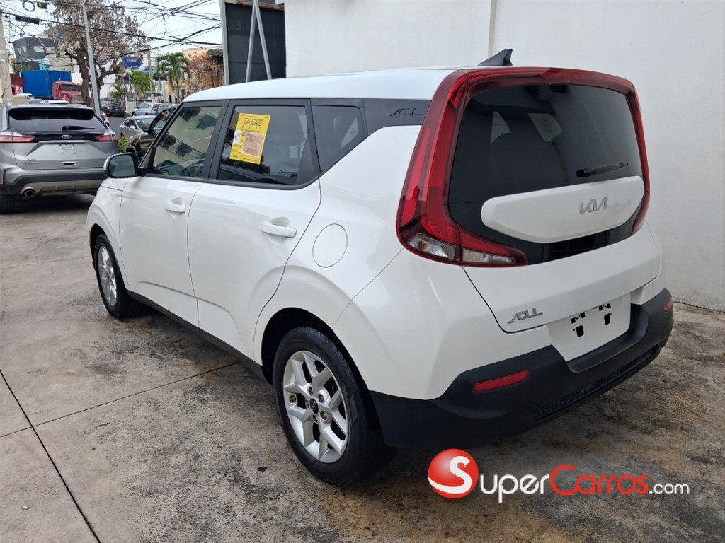 2022 Kia Soul LX — foto 7 / 11