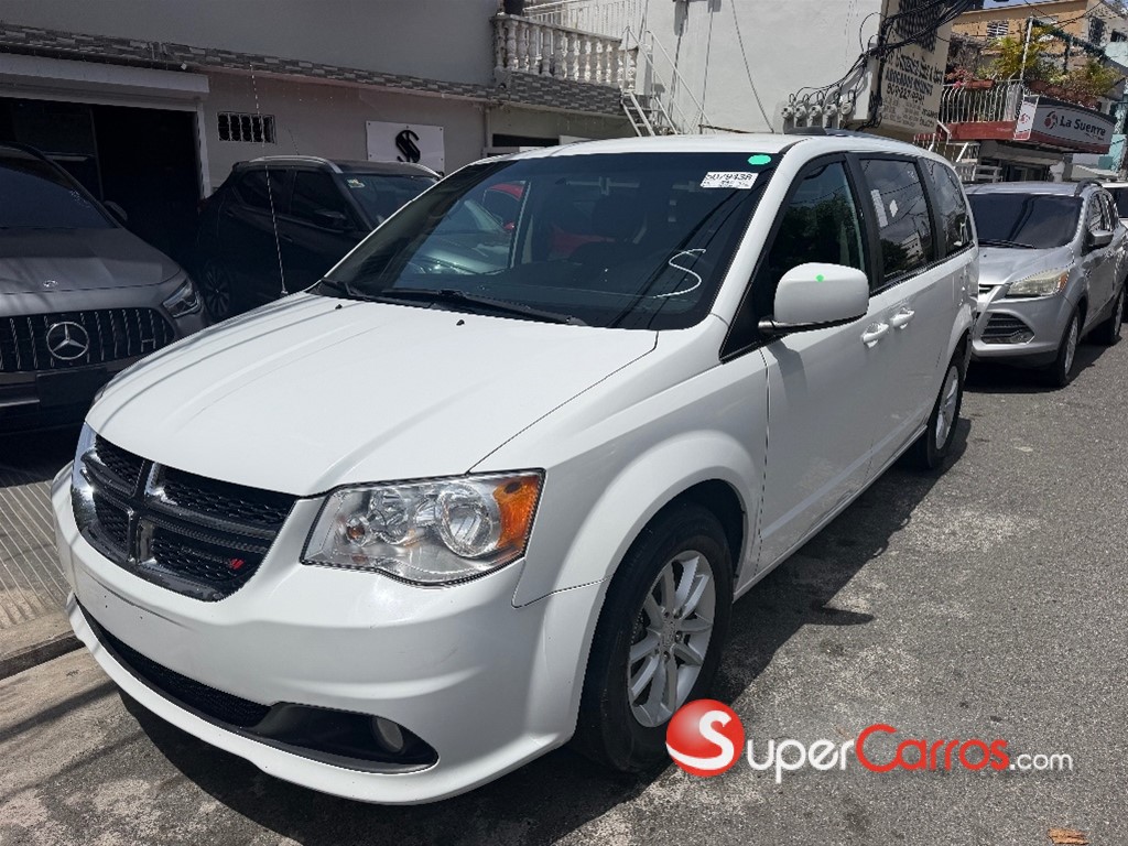 2020 Dodge Grand Caravan SXT