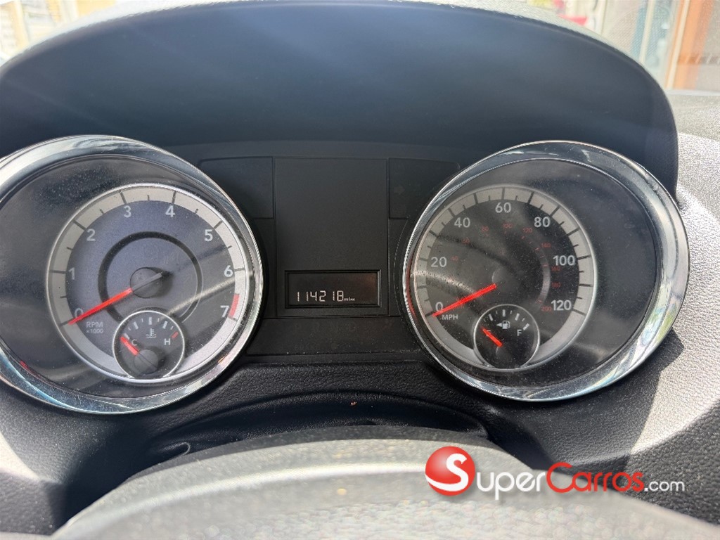 2020 Dodge Grand Caravan SXT — foto 9 / 10